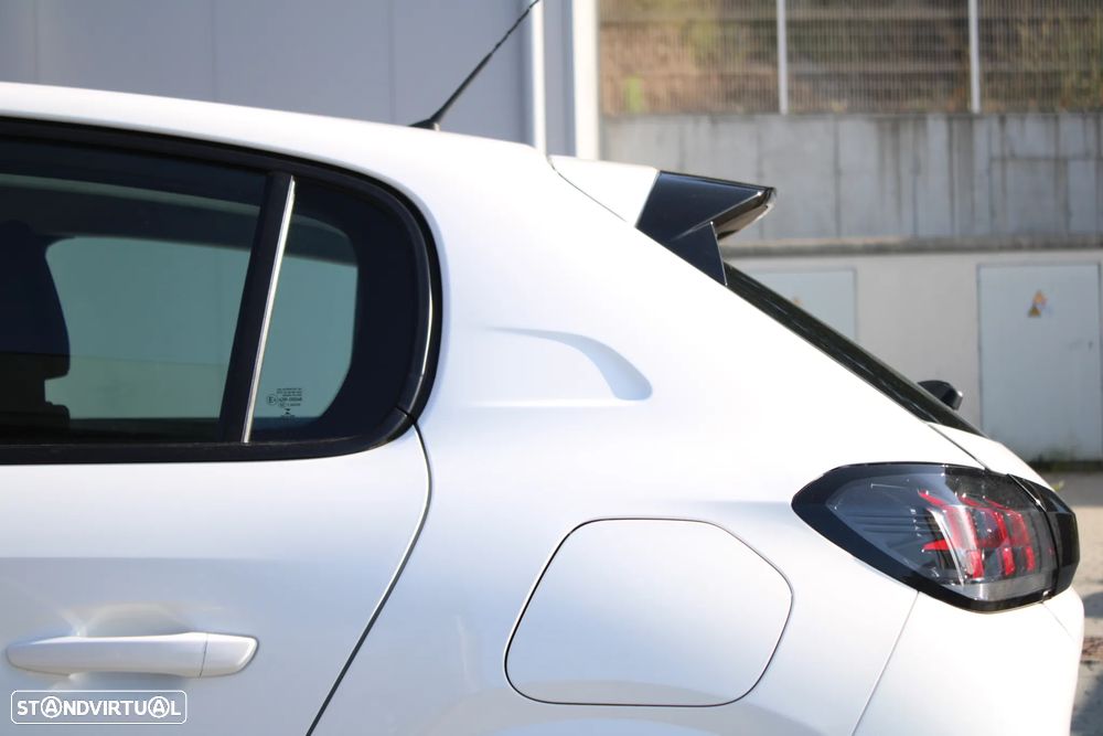 Peugeot 208 1.2 PureTech Active - 8