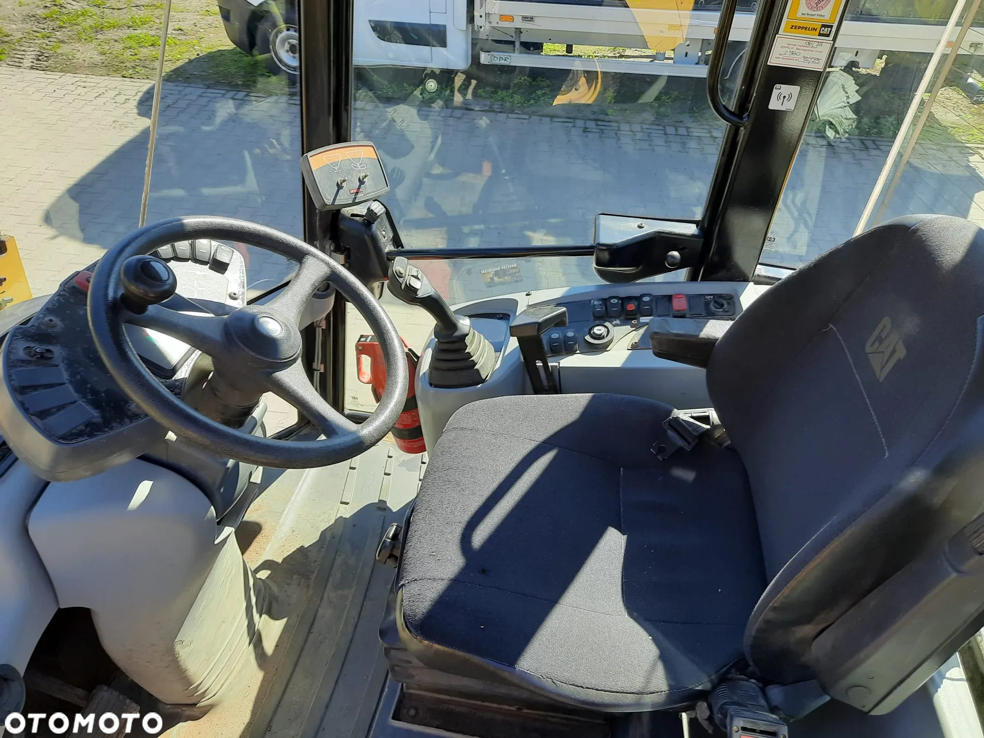 Caterpillar 906 H2 (2014r) 907 908 H2 M 906 M - 13