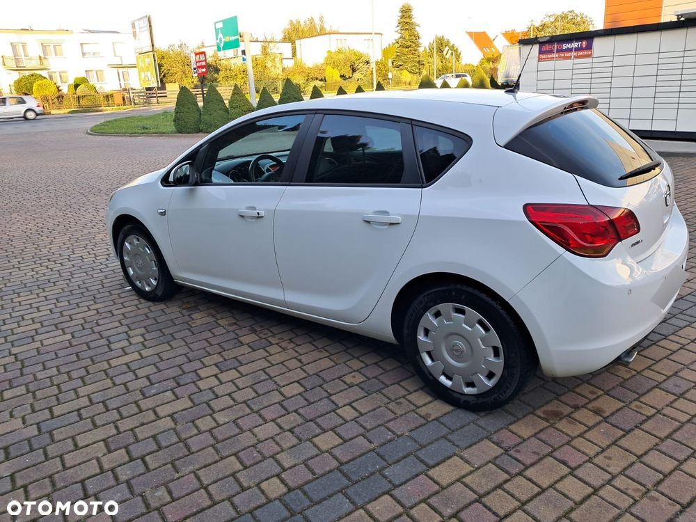 Opel Astra - 5