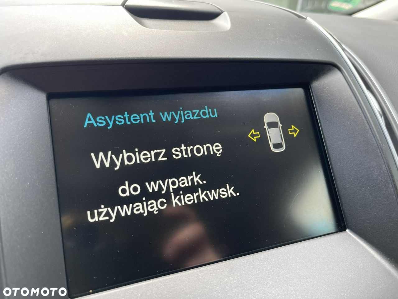 Ford S-Max - 38