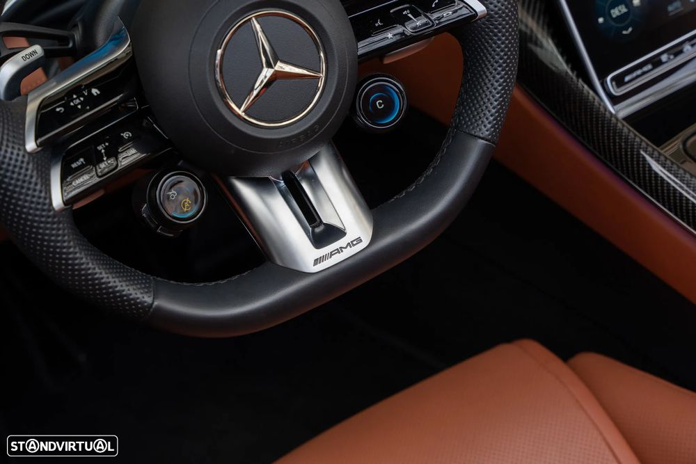 Mercedes-Benz SL 63 AMG 4Matic+ - 26