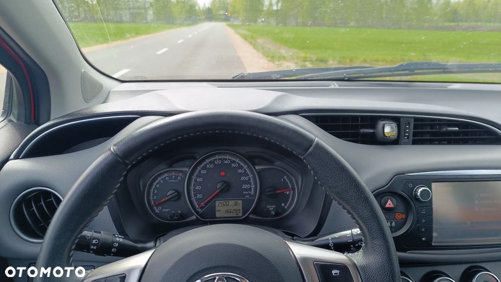 Toyota Yaris 1.0 VVT-i Comfort - 13
