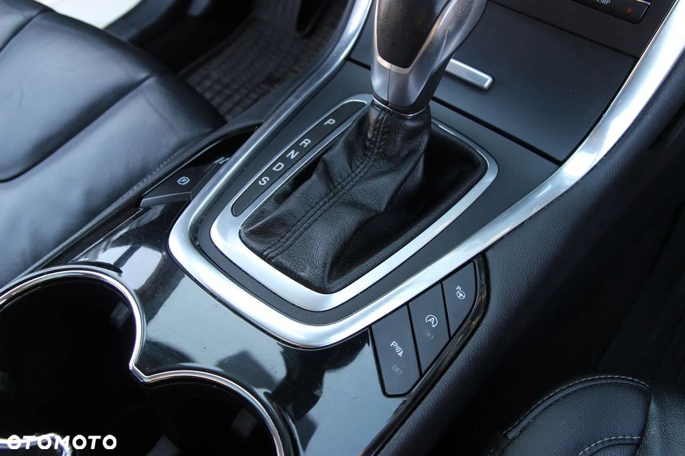 Ford S-Max 2.0 TDCi Titanium PowerShift - 19