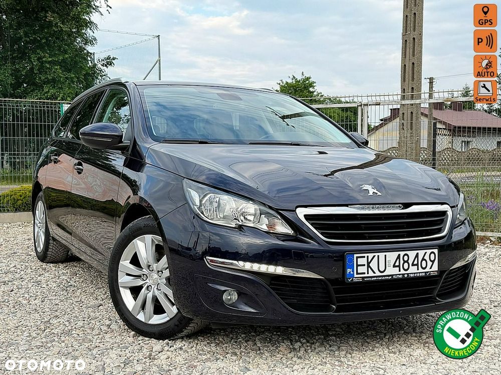 Peugeot 308 - 1