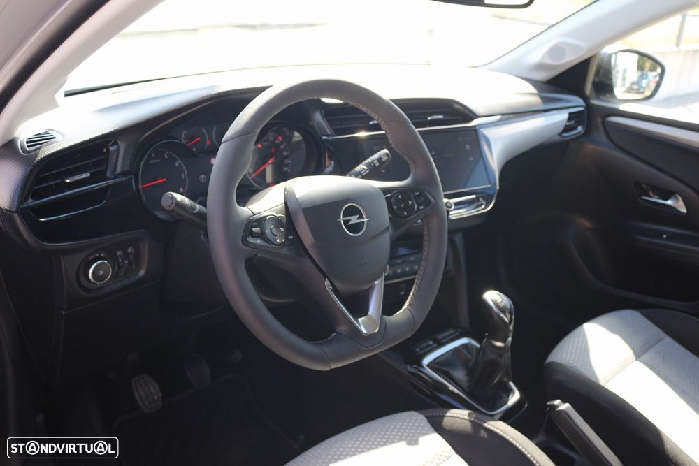 Opel Corsa 1.2 - 24