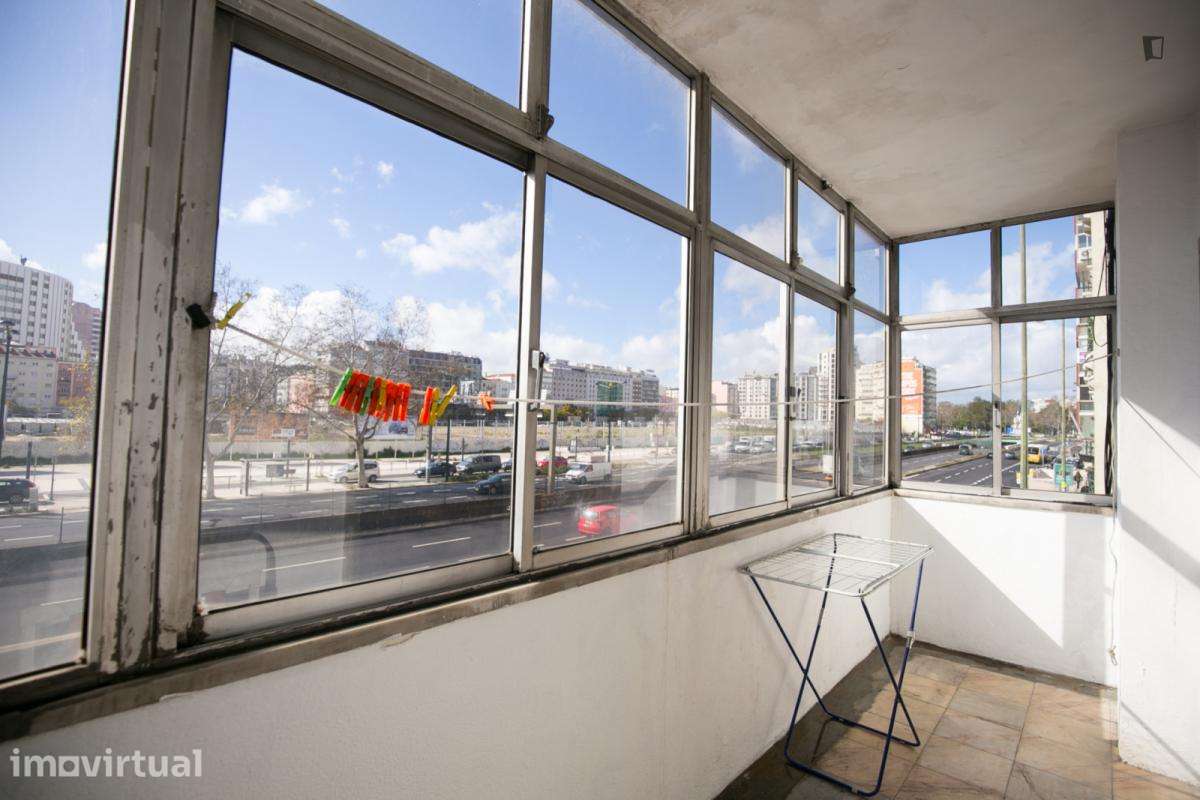 Quarto - localizado em Entrecampos Lisbon - Grande imagem: 5/20