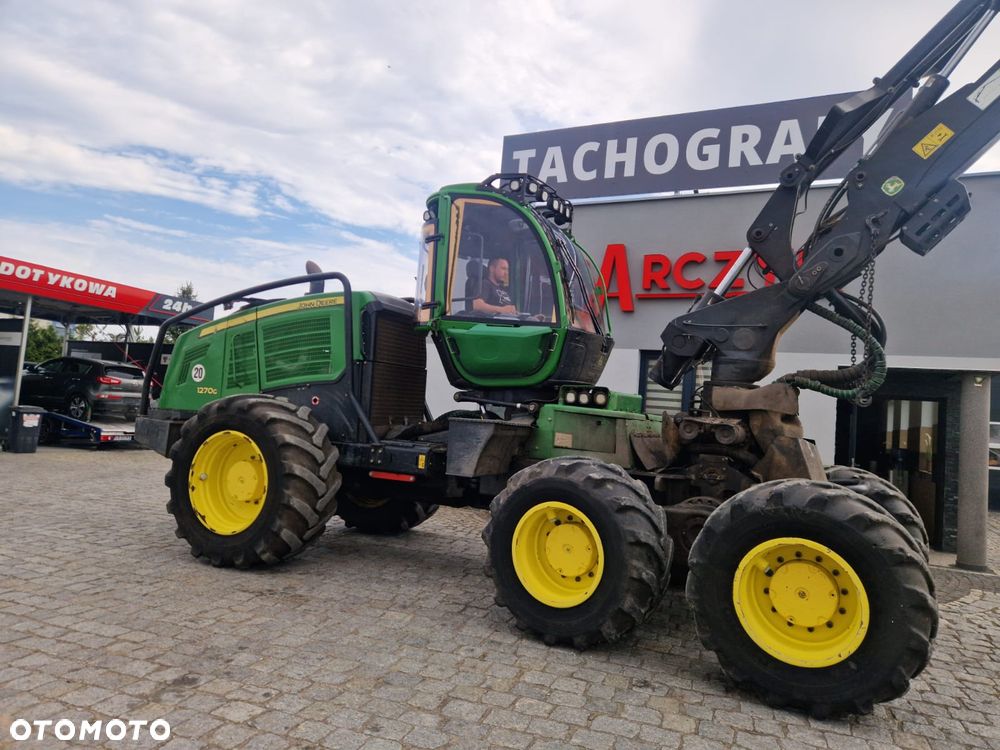 John Deere 1270G - 8