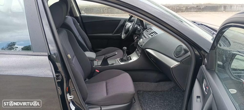 Mazda 3 Hatchback MZ-CD 1.6 Comfort - 11