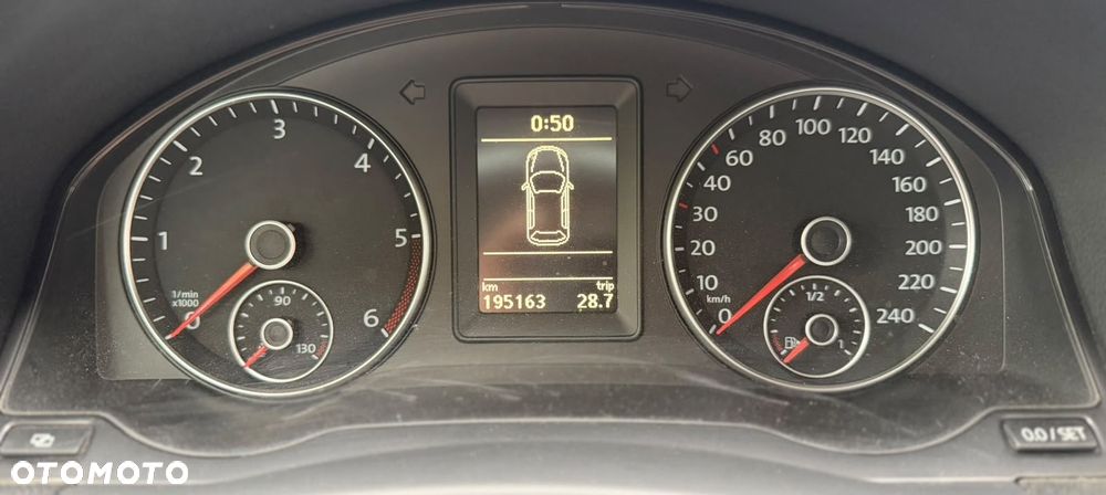 Volkswagen Golf - 18