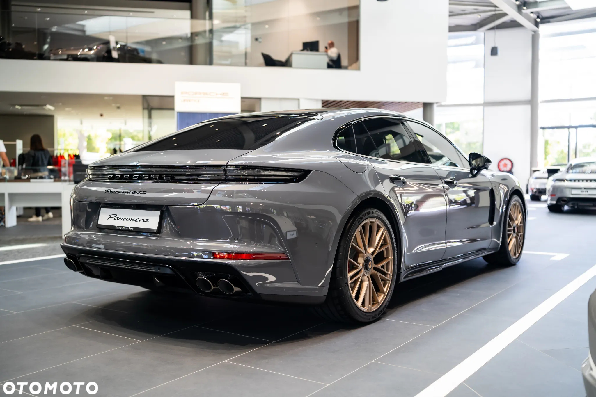 Porsche Panamera GTS - 9