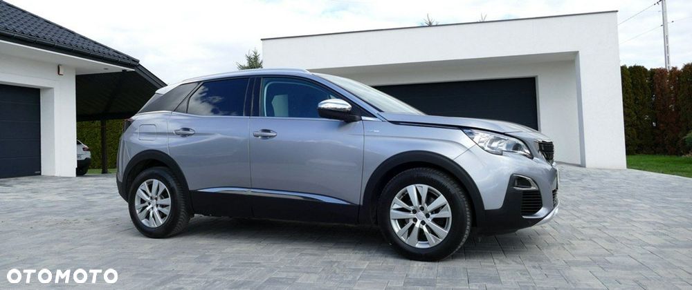Peugeot 3008 1.2 PureTech Active Pack S&S EAT8 - 16