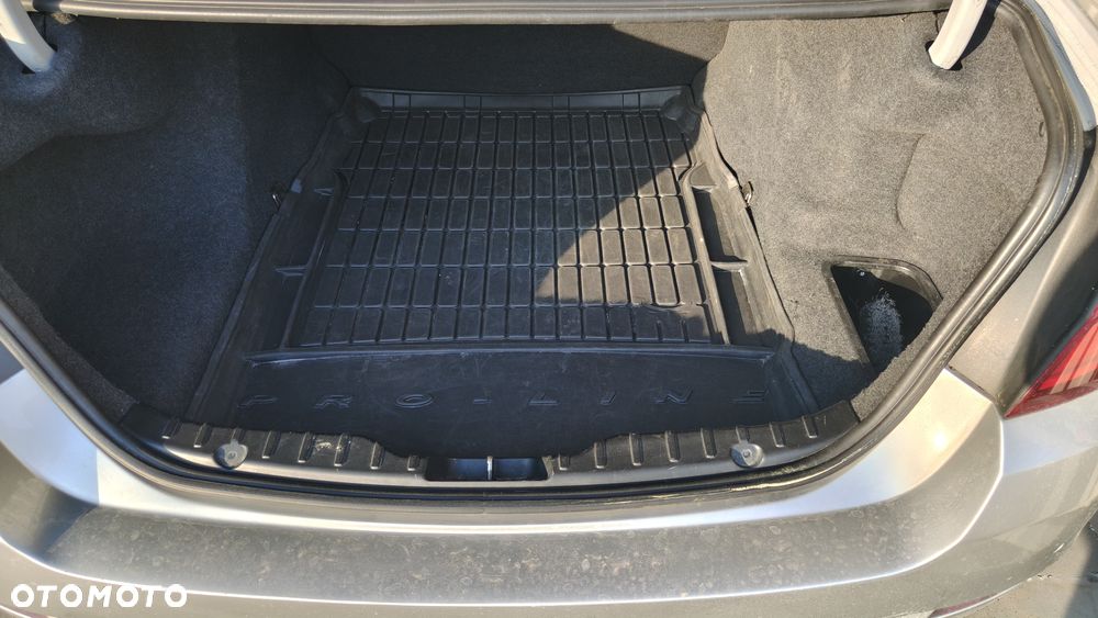 BMW Seria 5 - 10