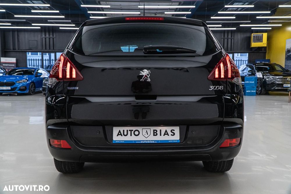 Peugeot 3008 1.6 BlueHDI FAP EAT6 STT Allure - 26