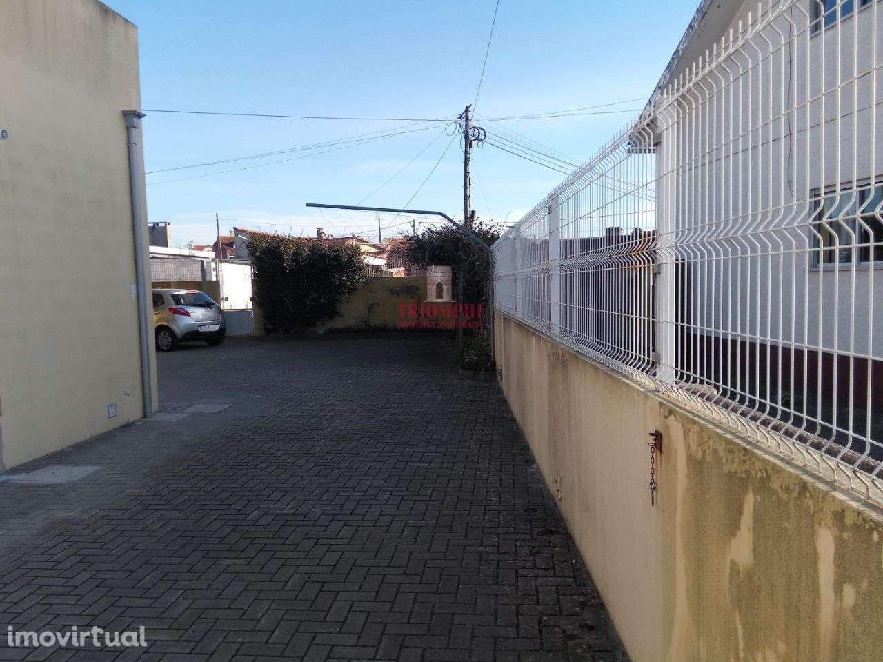 Edifício Comercial na Marinha Grande - Grande imagem: 4/9