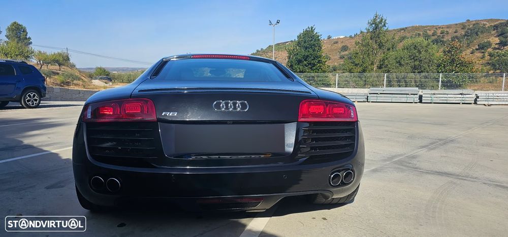 Audi R8 Coupé 4.2 FSI V8 quattro R-tronic - 6