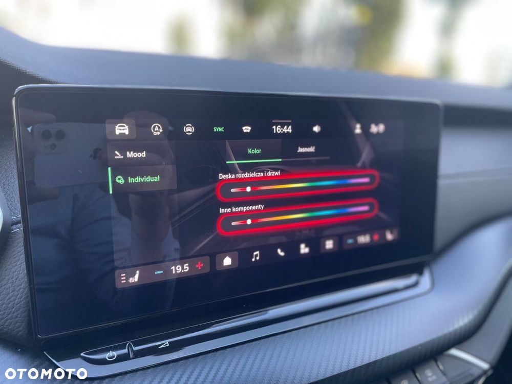 Skoda Octavia 1.5 TSI mHEV Sportline DSG - 34