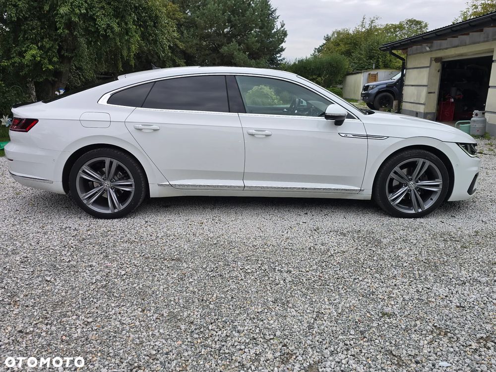 Volkswagen Arteon 2.0 TDI SCR R-Line Edition DSG - 2