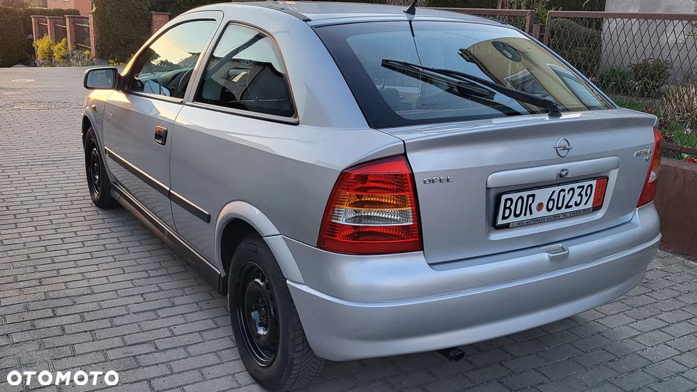 Opel Astra - 12