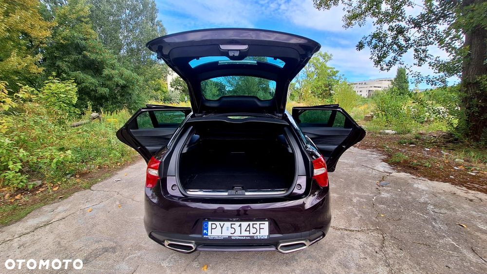 Citroën DS5 2.0 HDi Hybrid4 SoChic MCP - 11