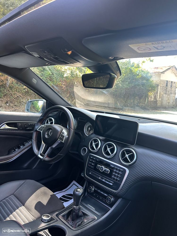 Mercedes-Benz A 180 CDI AMG Line - 24