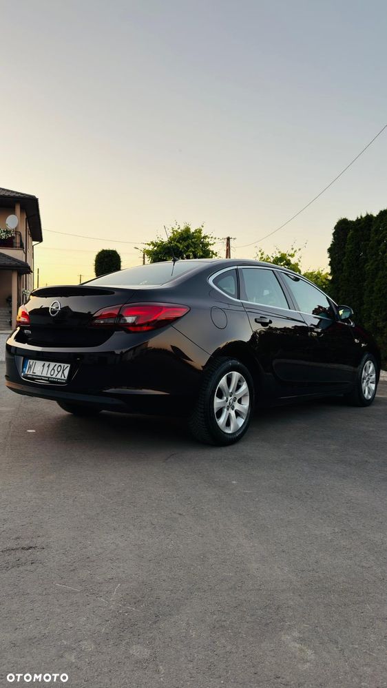Opel Astra 1.6 Energy EU6 - 3