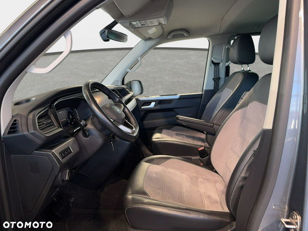 Volkswagen Multivan - 13