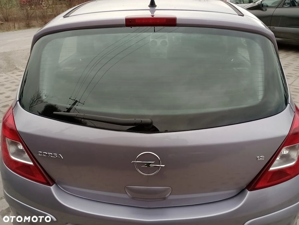 OPEL CORSA D 5d klapa tylna pokrywa bagażnika Z166