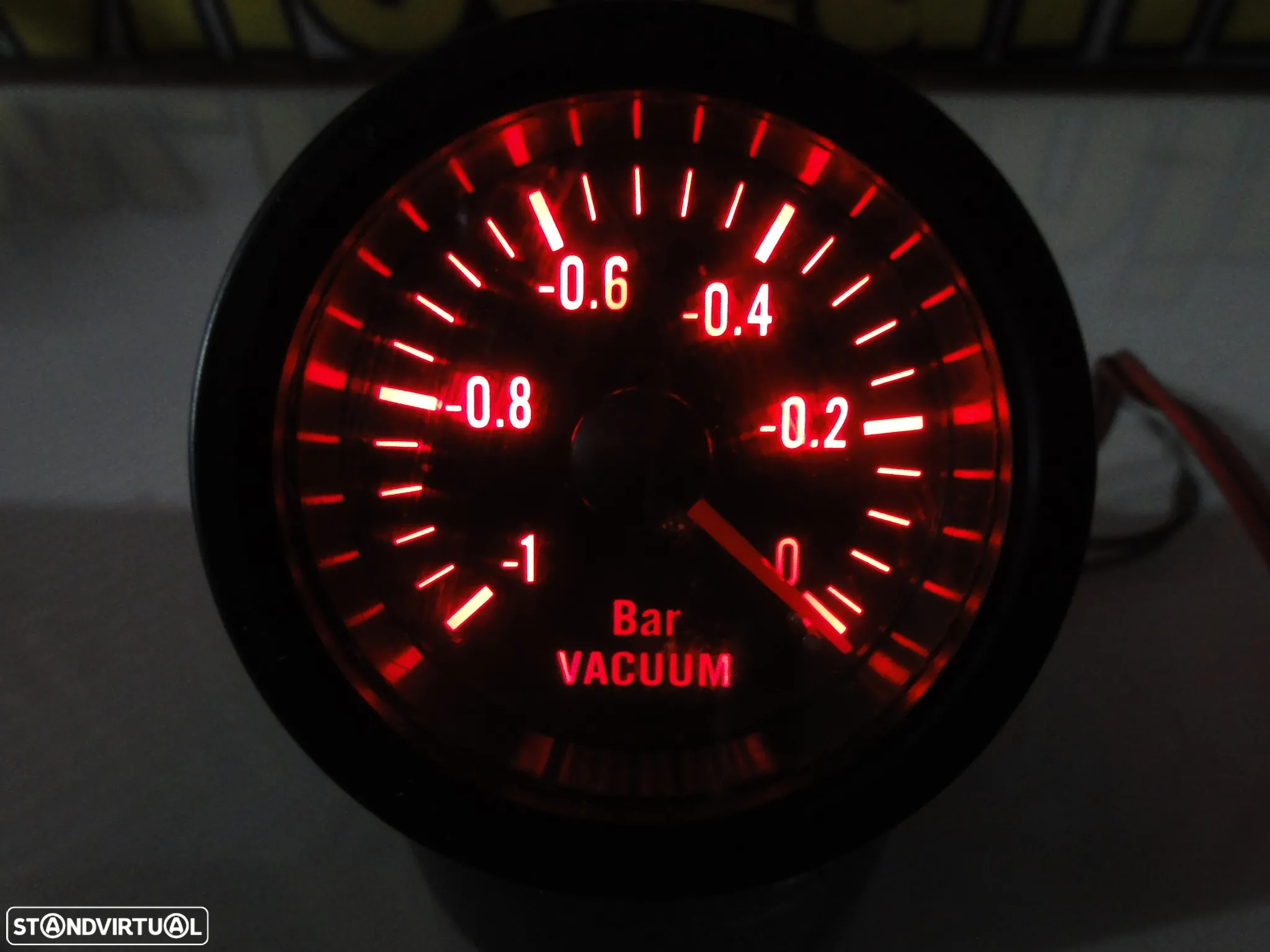 Manómetro fundo preto estilo VDO / Od school disponível em Amperímetro, pressão do turbo, pressão do oleo, temperatura do oleo, temperatura da água, voltagem, vacuo - 51