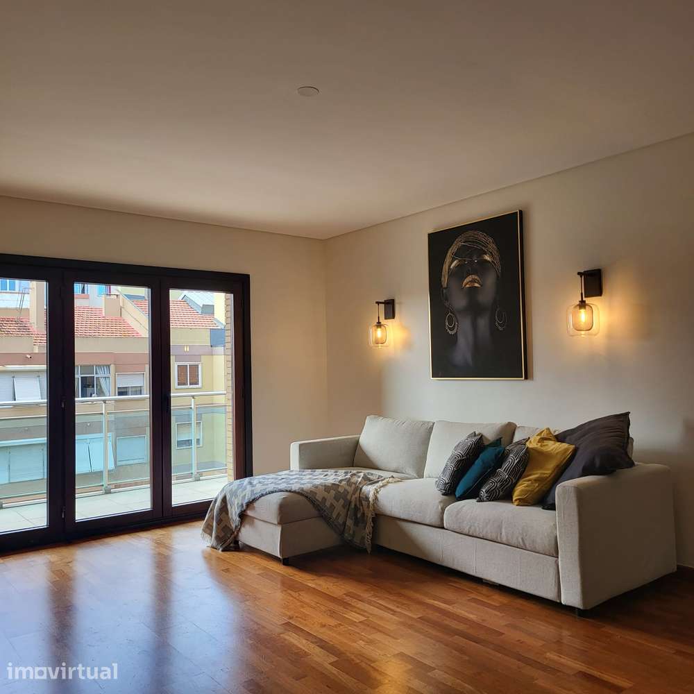 Apartamento T2 à venda no Condominio Casal da Amorosa em Odivelas - Grande imagem: 5/25
