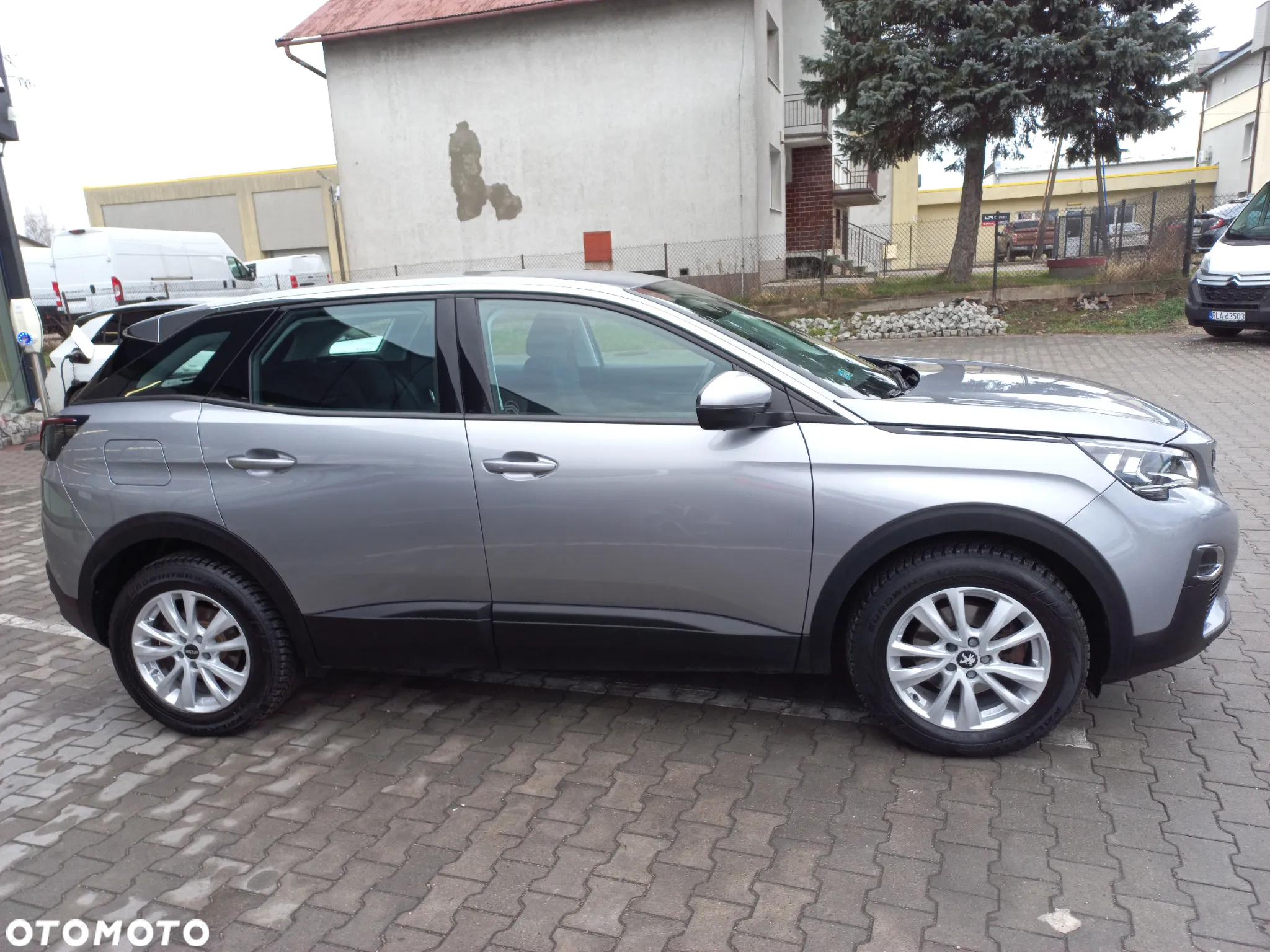 Peugeot 3008 1.2 PureTech Active S&S - 5