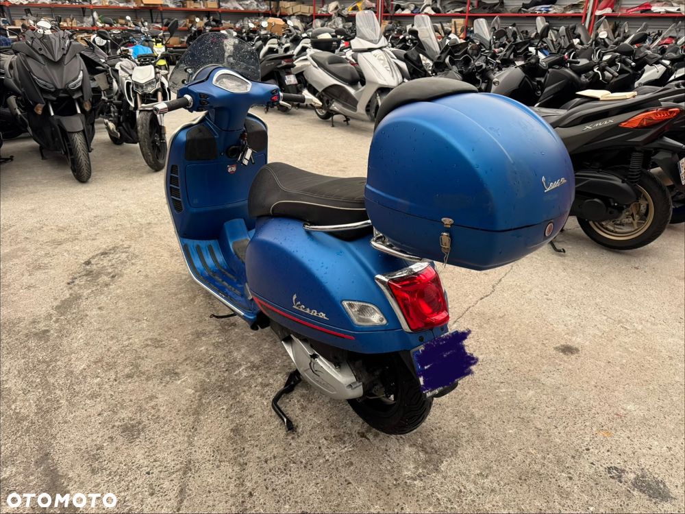 Vespa GTS - 5