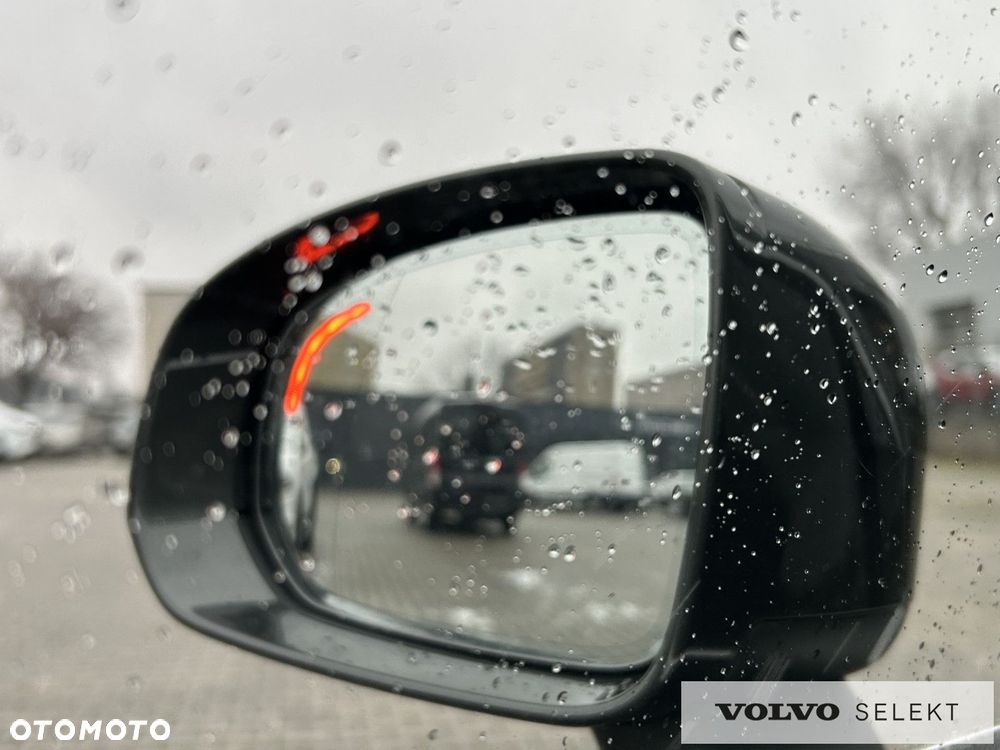 Volvo XC 60 - 21