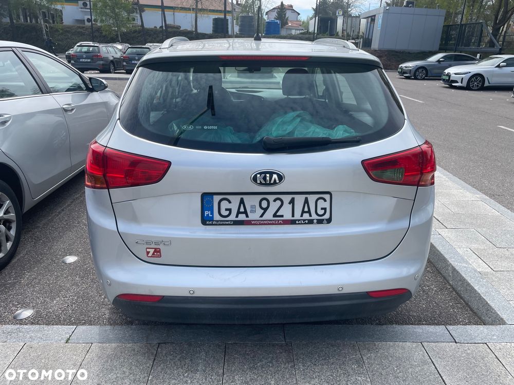 Kia Ceed 1.6 GDI L - 7