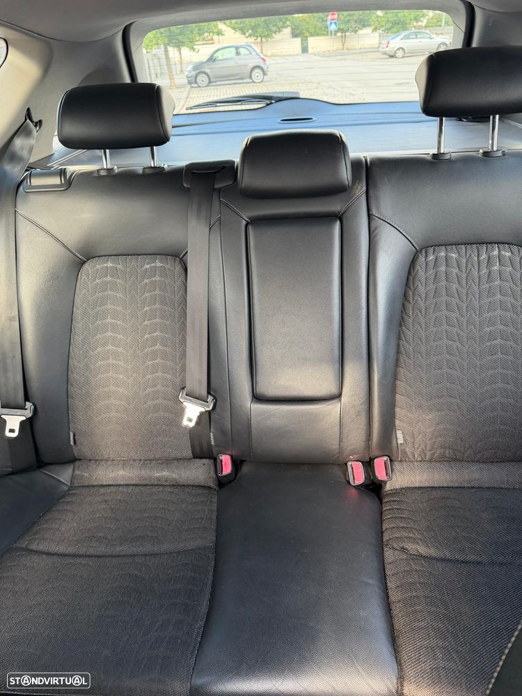 Kia Ceed SW 1.6 CRDi EX - 11