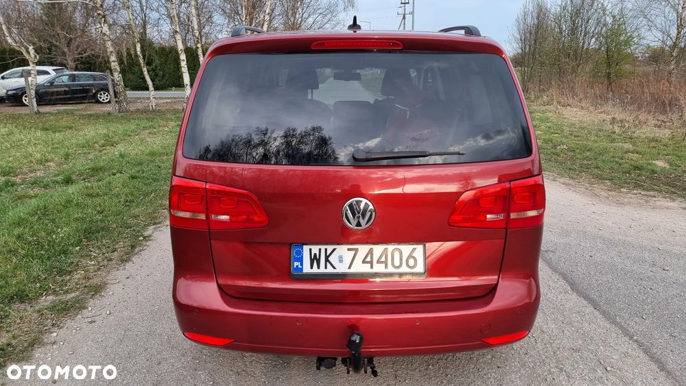 Volkswagen Touran 2.0 TDI DPF Highline - 23
