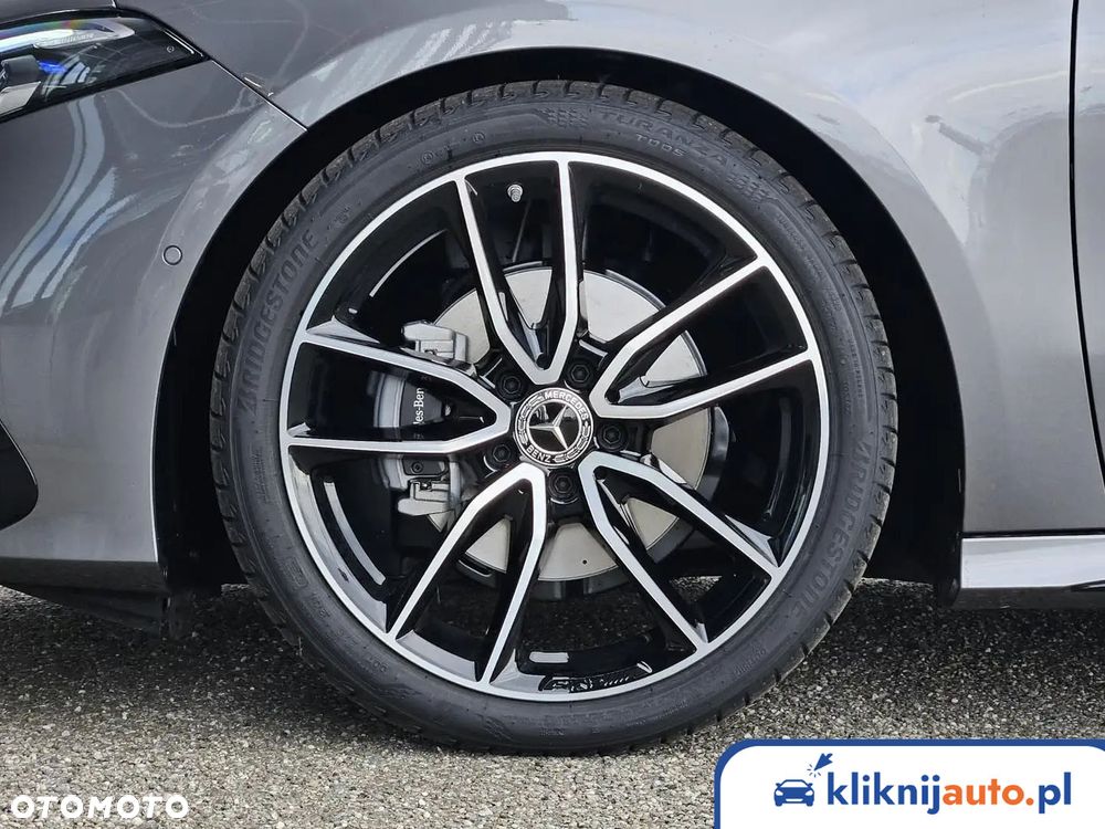 Mercedes-Benz Klasa A 200 AMG Line 7G-DCT - 4