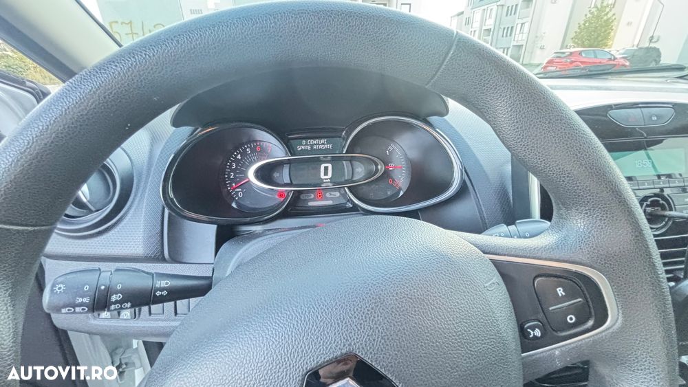 Renault Clio 1.2 Life - 9