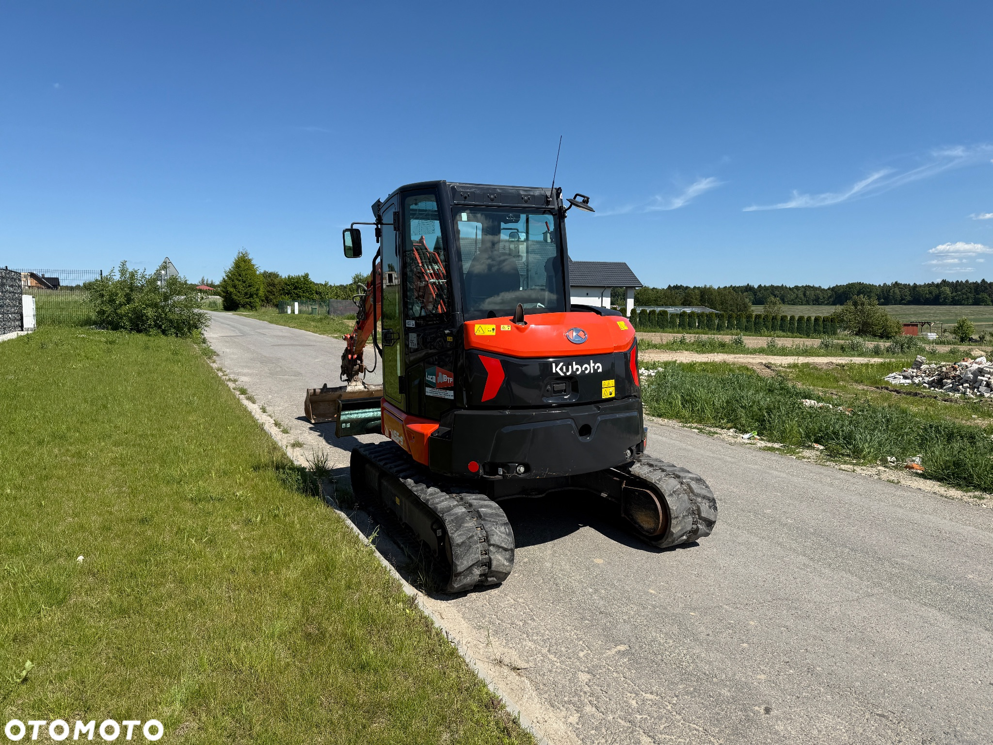 Kubota U56-5 - 11