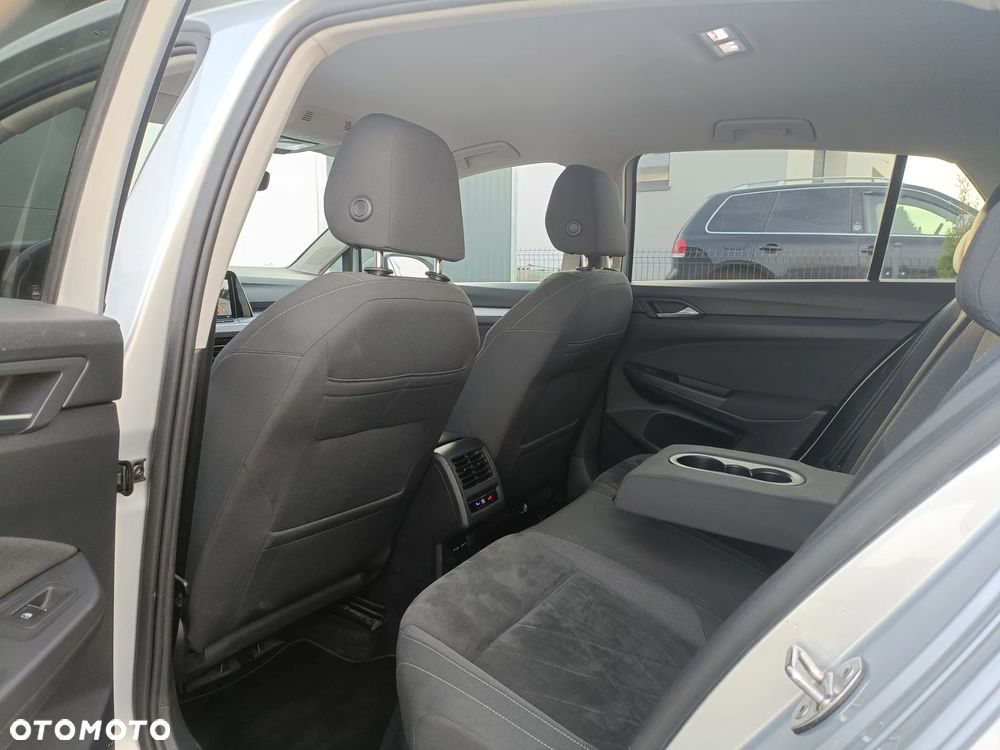 Volkswagen Golf - 15