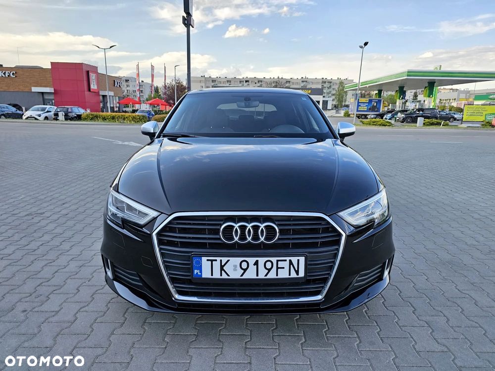 Audi A3 Sportback - 3