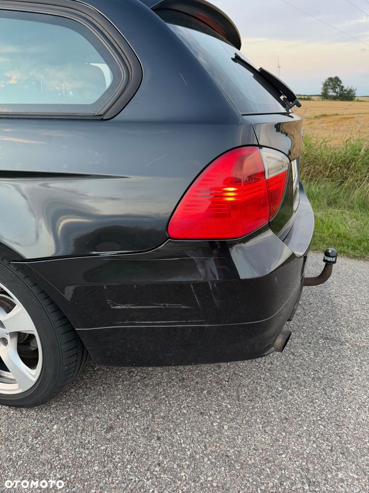 BMW Seria 3 320d - 19