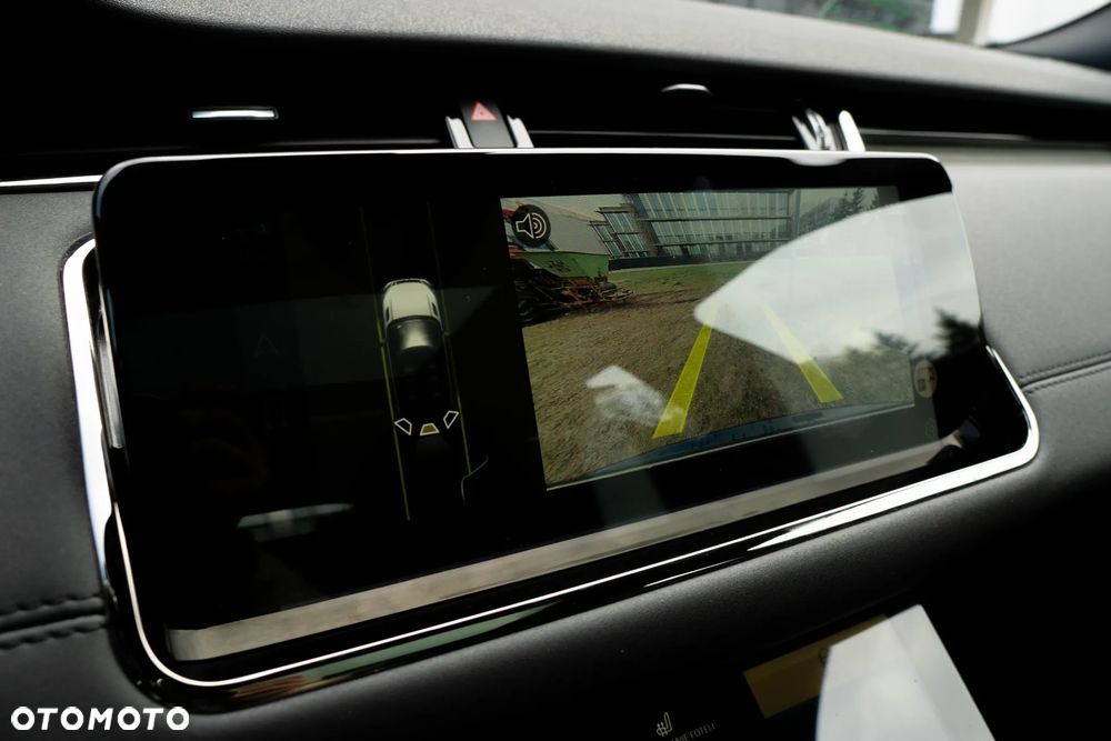 Land Rover Range Rover Evoque - 28