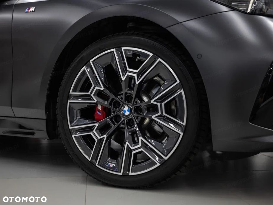 BMW Seria 5 540d xDrive mHEV M Sport - 16