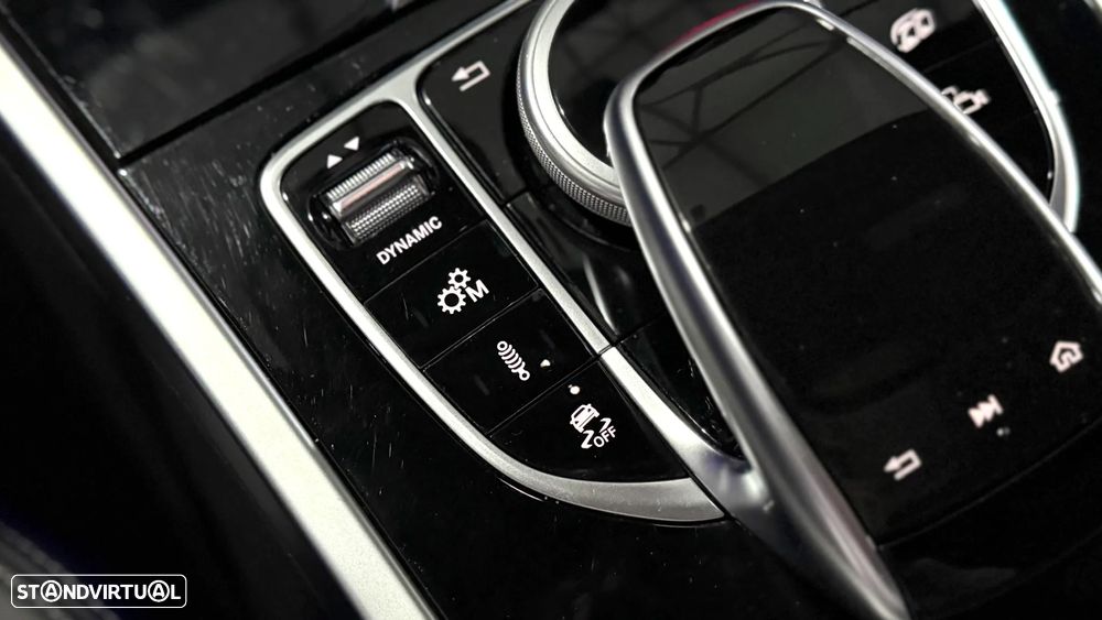 Mercedes-Benz G 63 AMG Speedshift 9G-TRONIC - 33