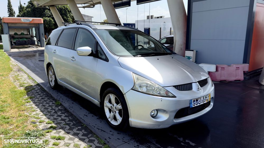 Mitsubishi Grandis 2.0 DI-D Intense P2 - 4