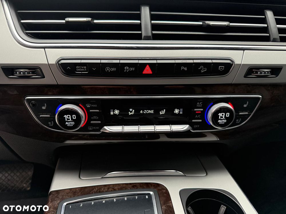 Audi Q7 - 22