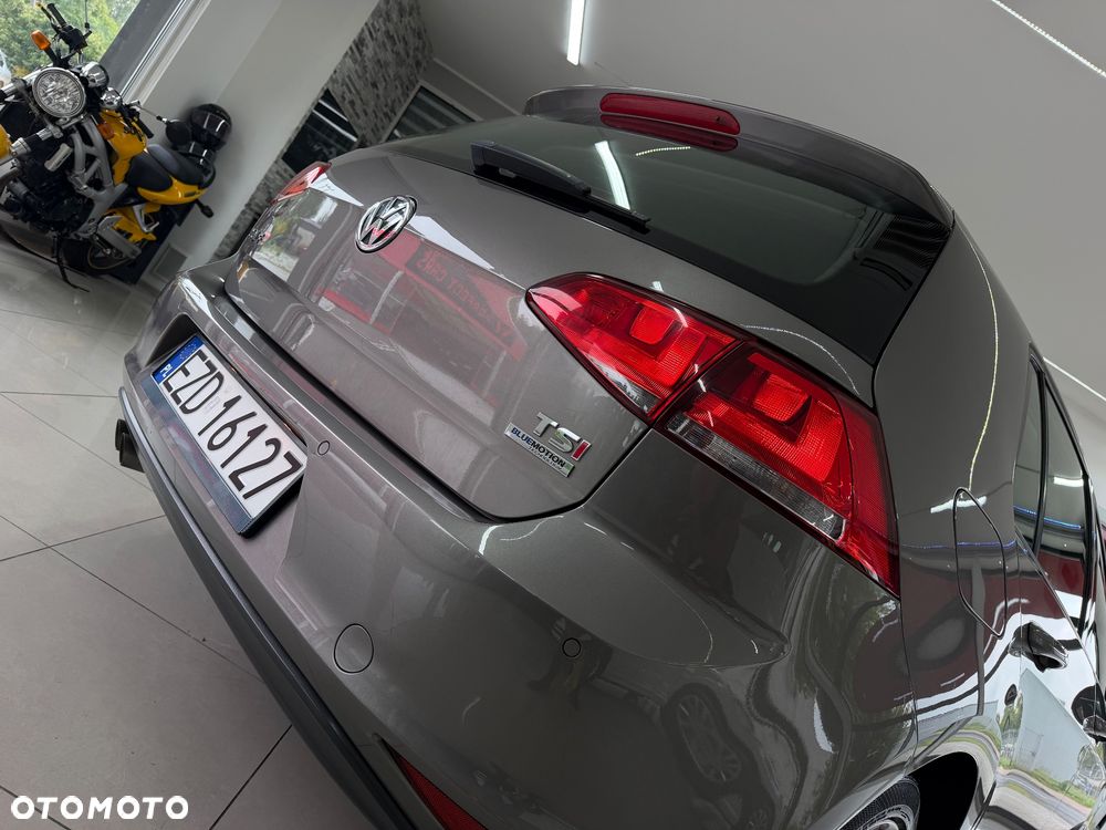 Volkswagen Golf 1.4 TSI BMT Highline - 26