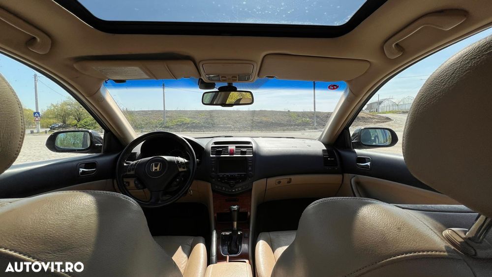 Honda Accord 2.4i Aut Exec - 10