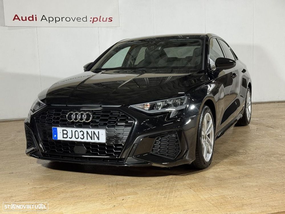 Audi A3 Limousine 30 TFSI S line S tronic - 1