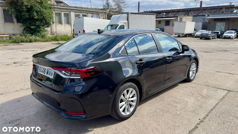 Toyota Corolla 1.8 Hybrid Club - 4